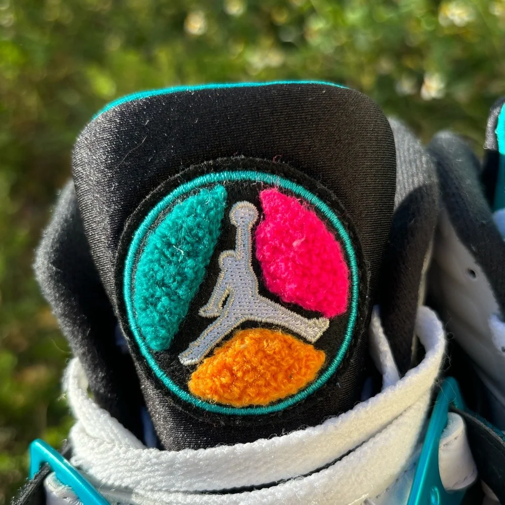 Jordan 8 Retro - Picture 8 of 10